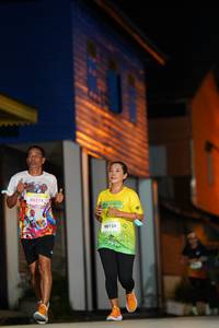 BIB: 50374, 90136
                            <button type="button" onclick="openModal(21742843)" class="btn btn-primary btn-sm float-right btn-popup" data-toggle="modal" data-target=".modal-high-quality">
                        <i class="fas fa-shopping-cart"></i> Add to Cart
                    </button>
                                            <button type="button" onclick="isThisMe(21742843, true)" class="btn btn-success btn-sm float-right btn-popup btn-isme hidden" data-toggle="tooltip" data-placement="bottom" title="นี่คือรูปของคุณใช่ไหม คลิกที่นี่เพื่อเอาเข้าอัลบั้ม">
                        <i class="fas fa-plus"></i> Add to album
                    </button>
                    <button type="button" onclick="isThisMe(21742843, false)" class="btn btn-warning btn-sm float-right btn-popup btn-isnotme hidden">
                        <i class="fas fa-ban"></i> Remove from album
                    </button>